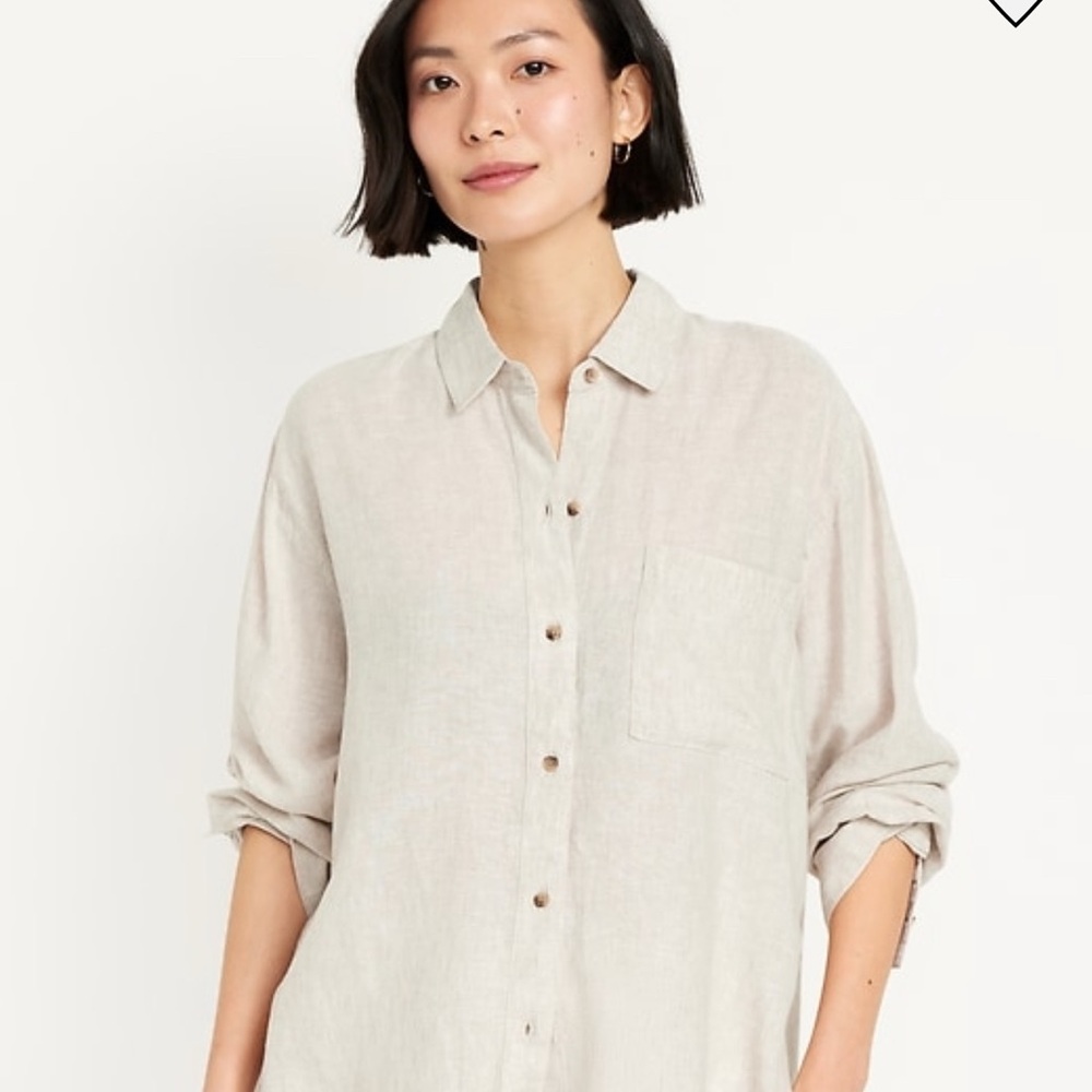 Old Navy Women's Cream Button Down Boyfriend Shirt